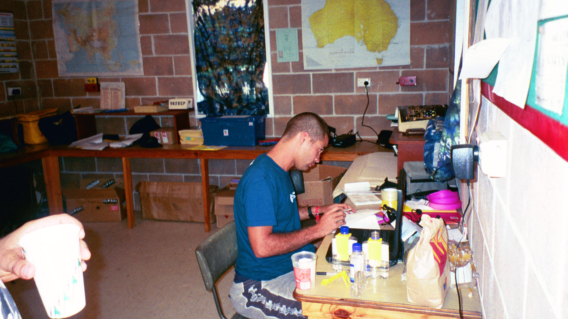 img037.JPG