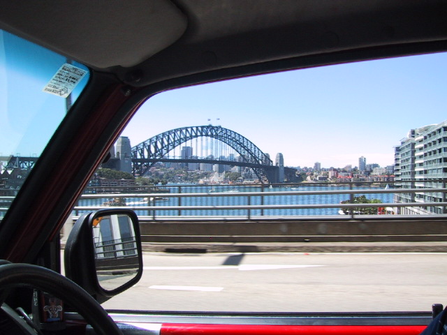 Drive_Cahill_expressway.jpg