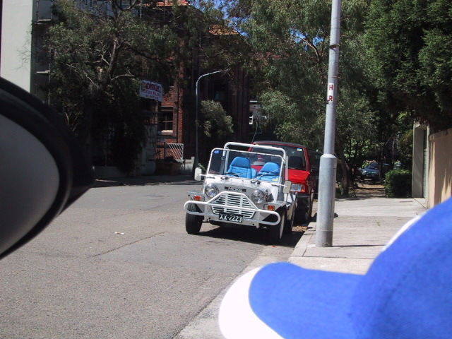 Mini_moke.jpg
